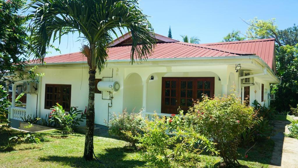 Ogumka, Self Catering , Beoliere, Mahe Hotel Victoria Eksteriør billede